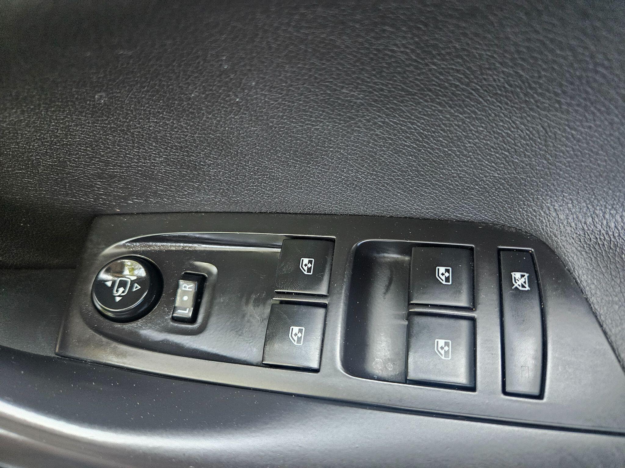 2016 Vauxhall Astra image 47