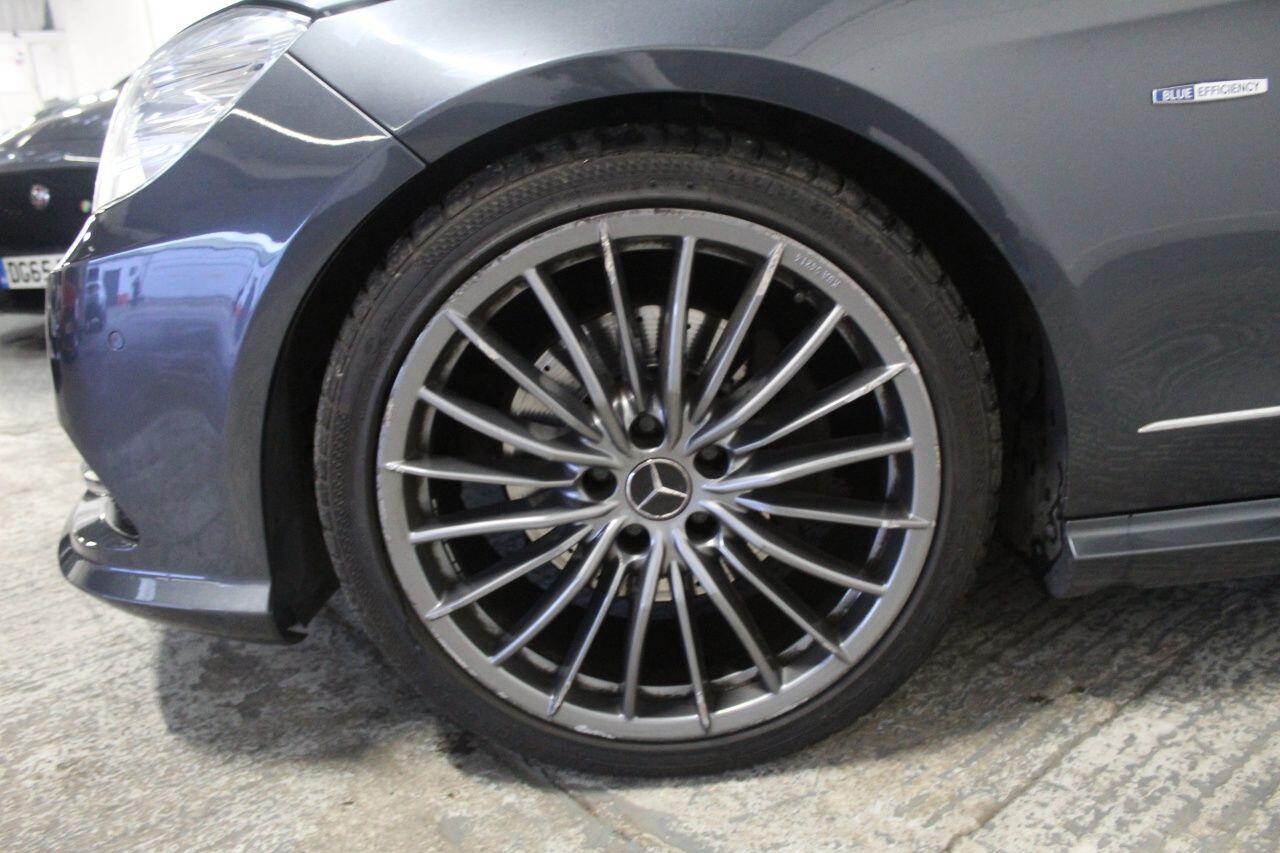 Mercedes-Benz E-Class view 55
