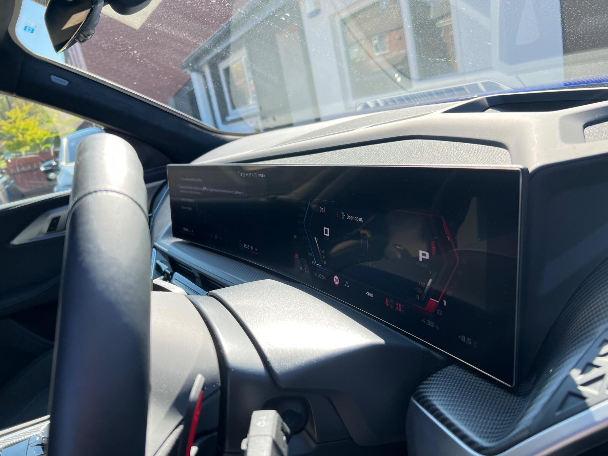 BMW XM view 58