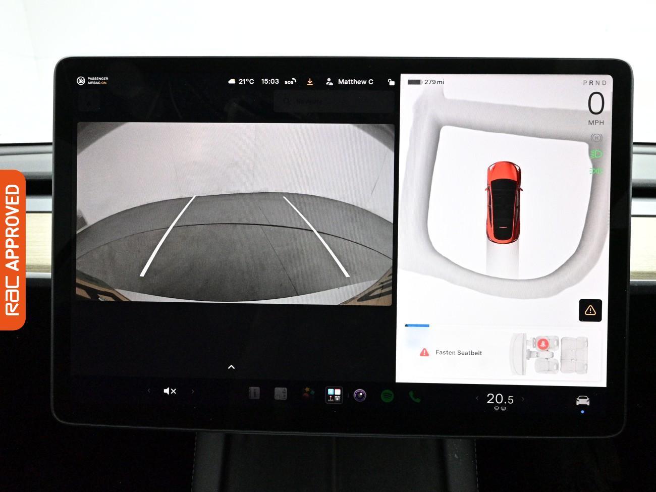Tesla Model Y view 19