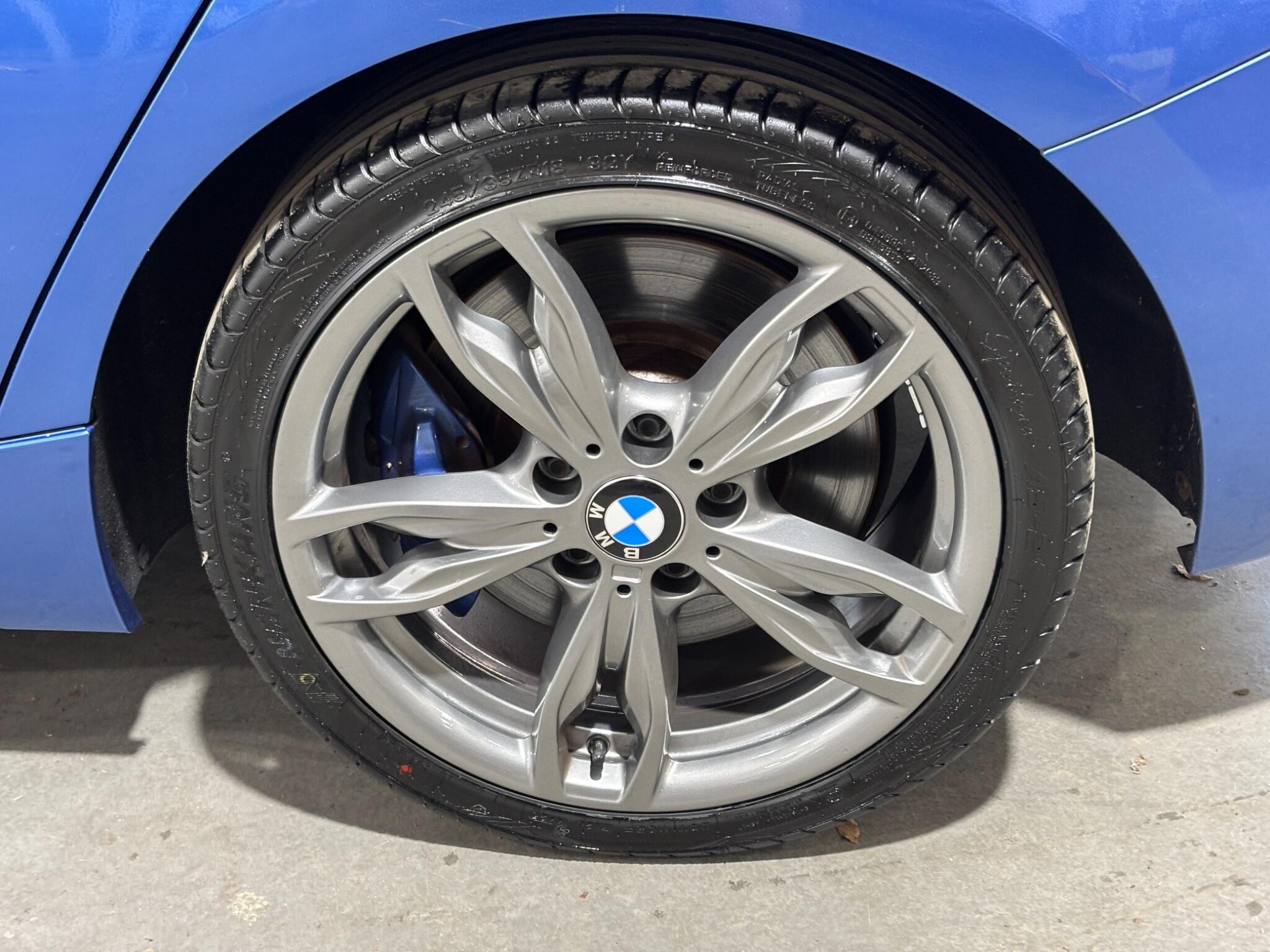 BMW 1 Series view 65