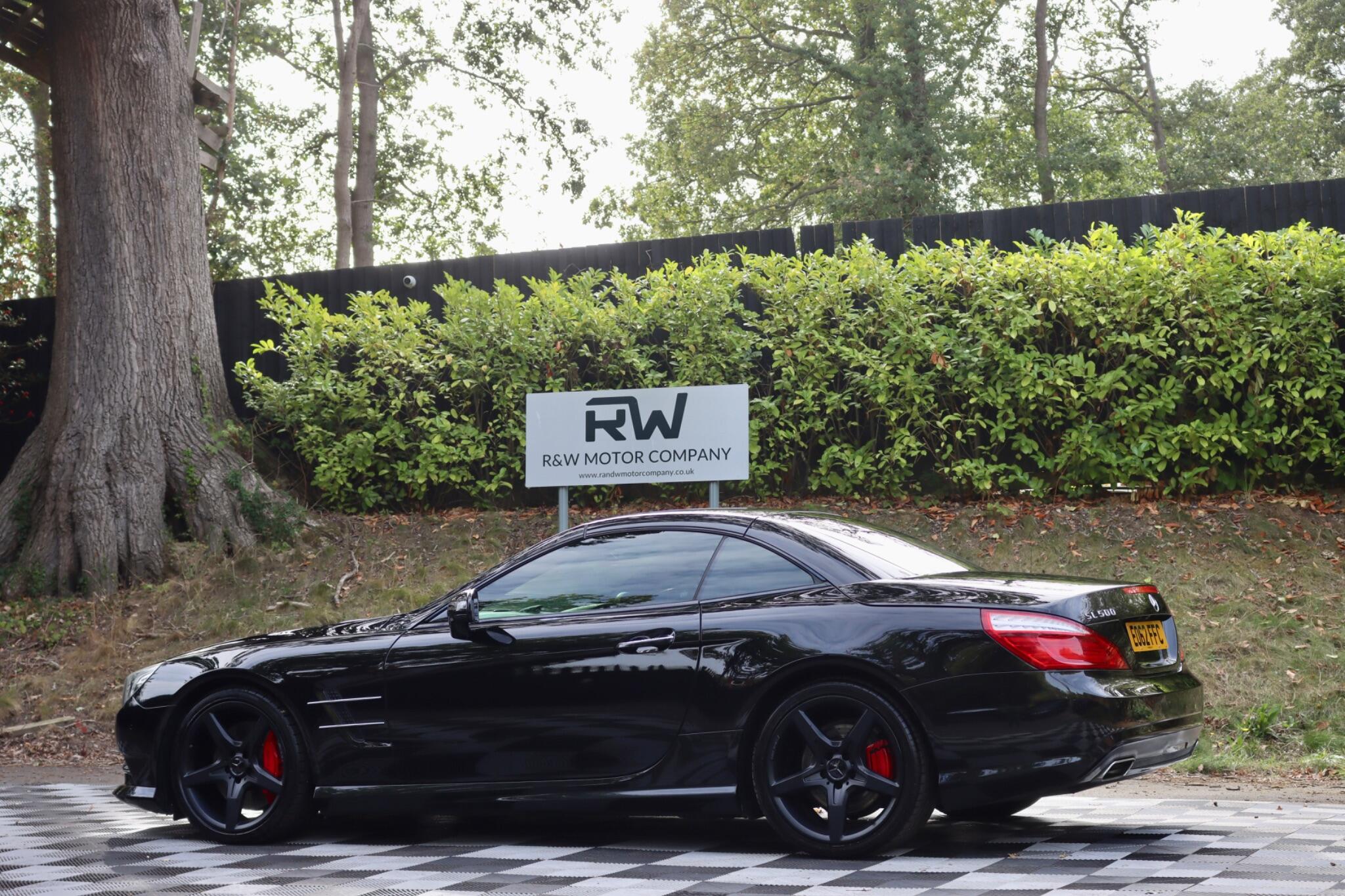 Mercedes-Benz SL view 14