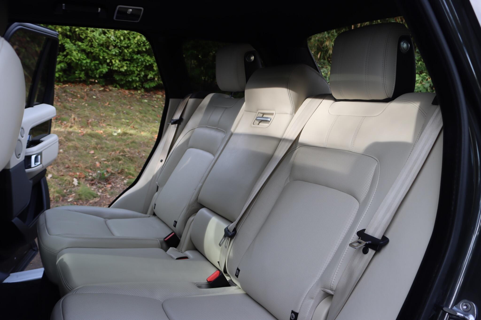 Land Rover Range Rover view 31