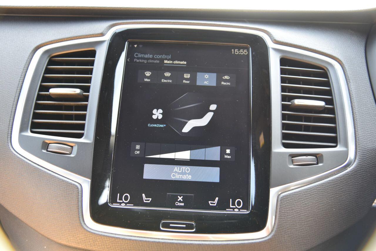 Volvo XC90 view 39