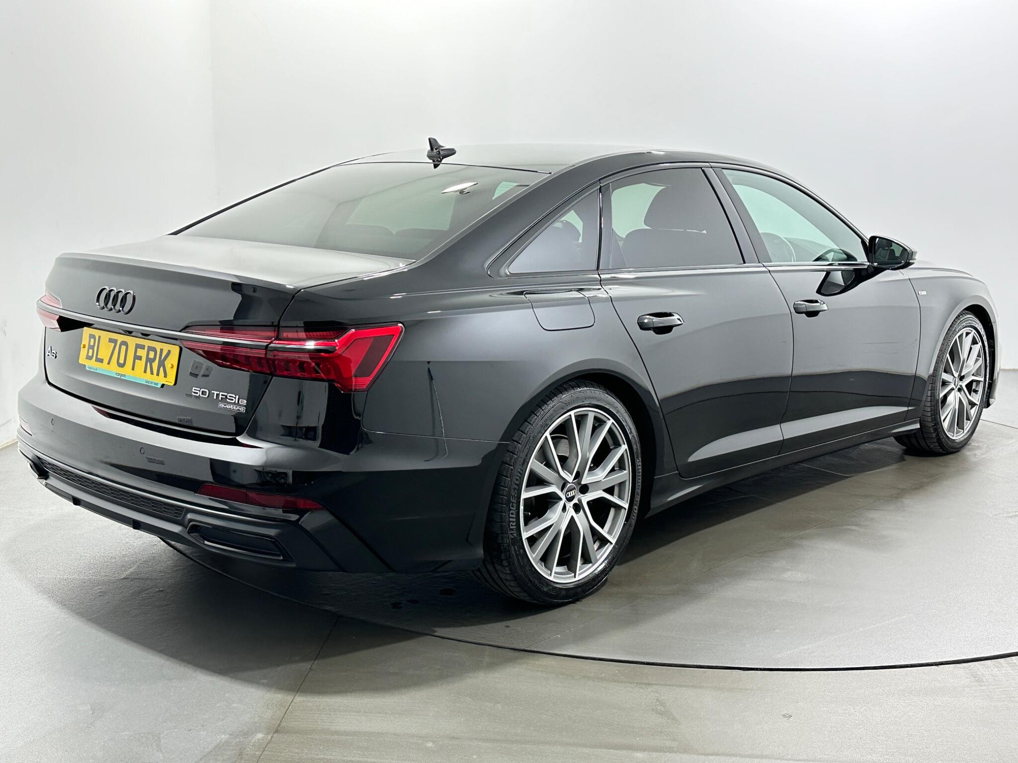 Audi A6 Saloon view 8