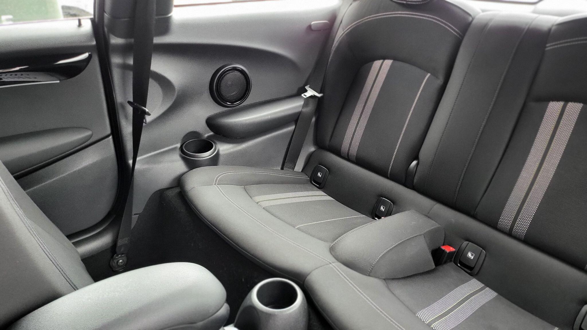 Mini Hatch view 13