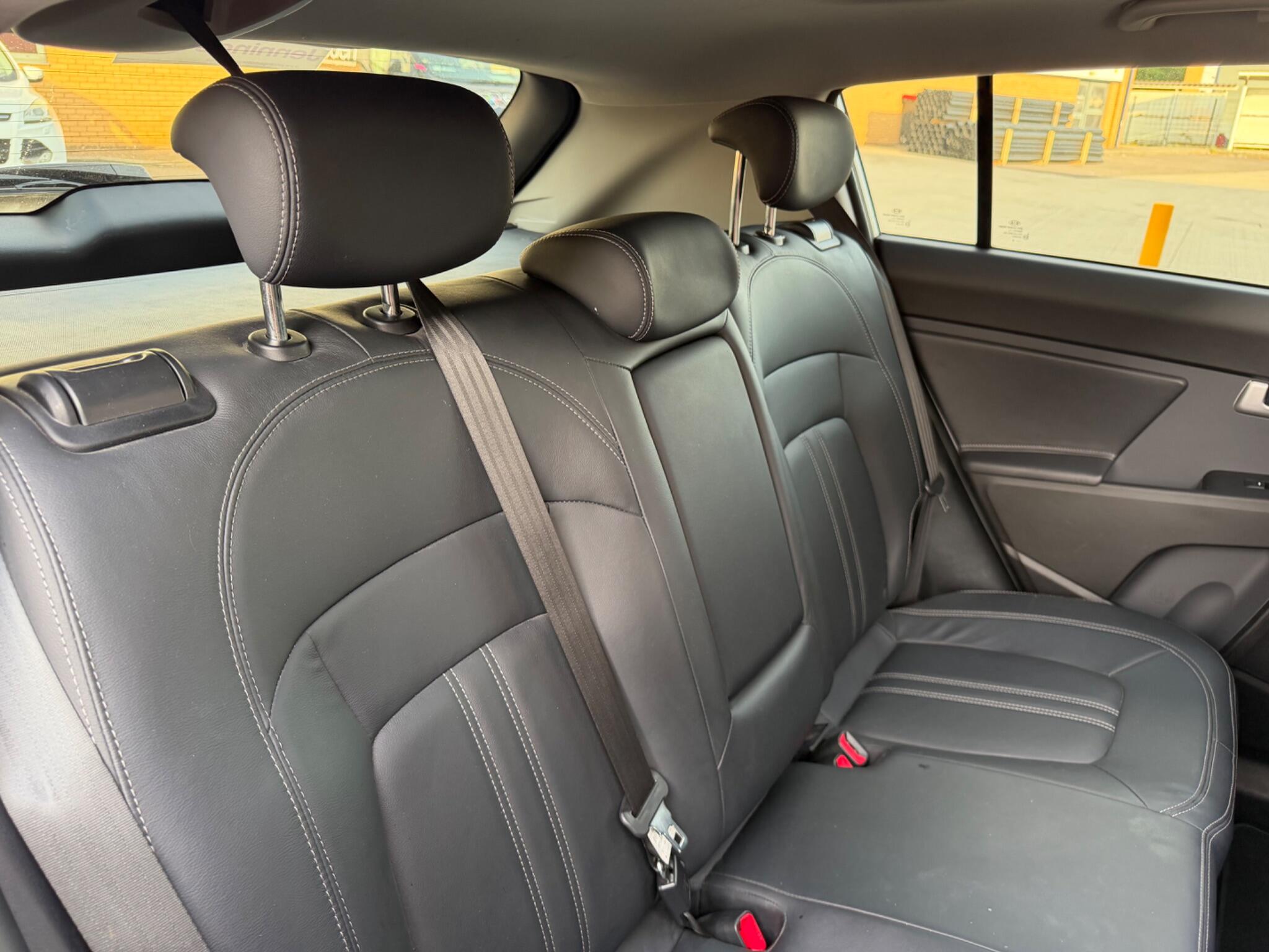 Kia Sportage view 8