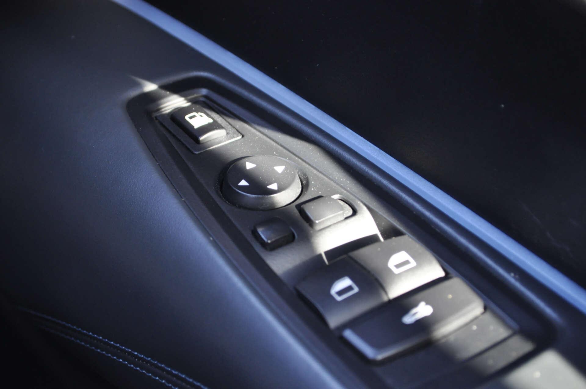 BMW I8 view 28