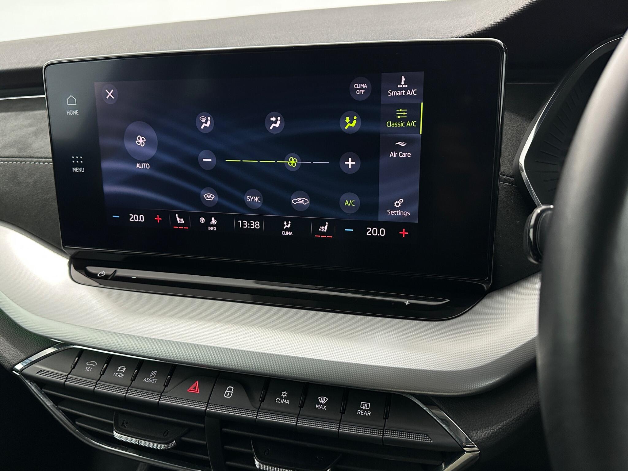 Skoda Octavia view 22