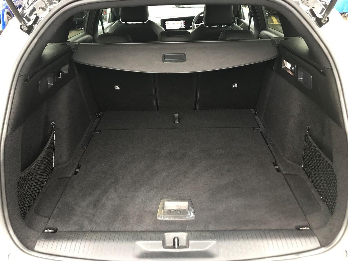 Vauxhall Astra view 8