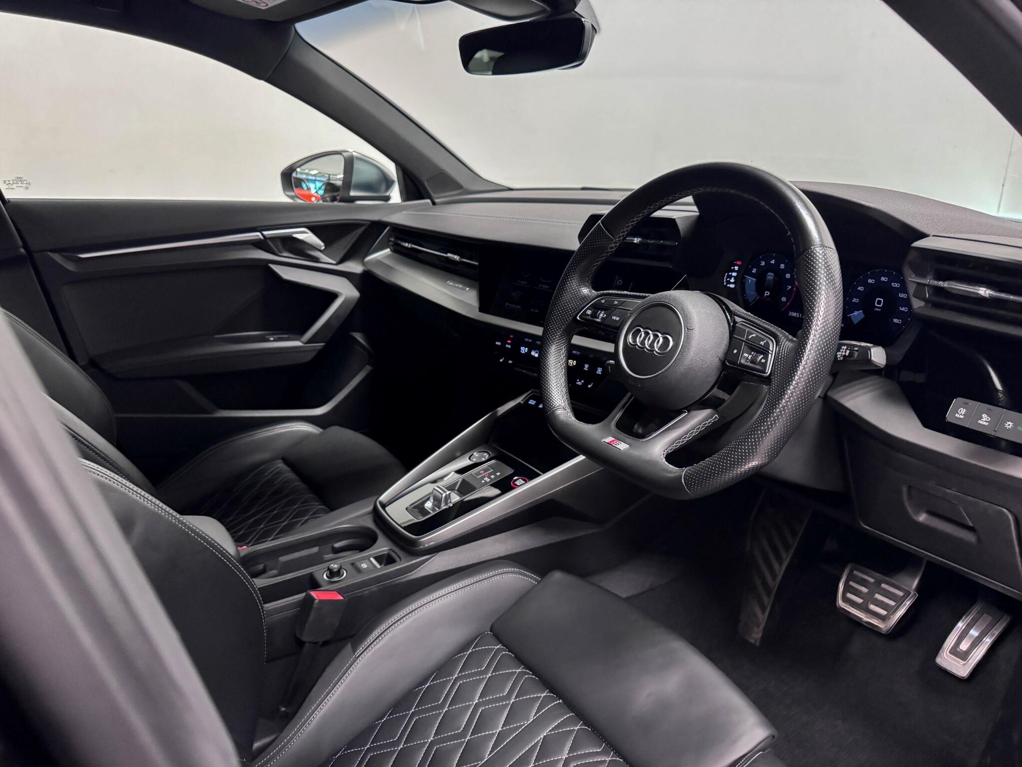 Audi S3 view 27