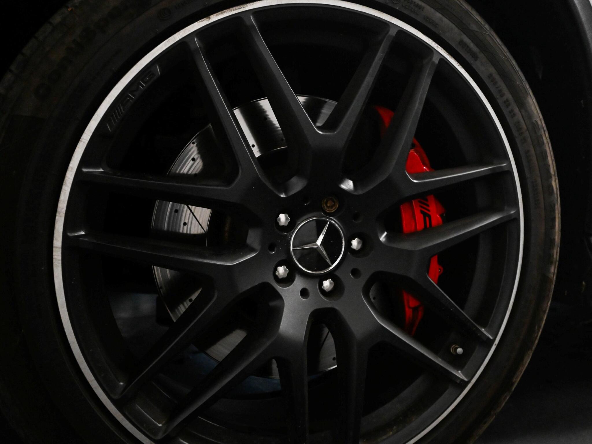 Mercedes-Benz Gle view 30
