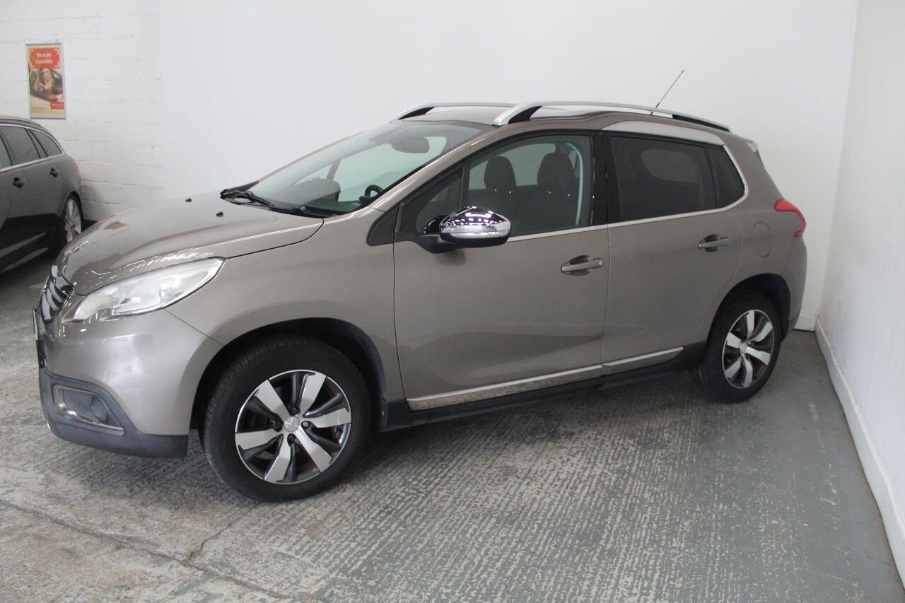 Peugeot 2008 view 5