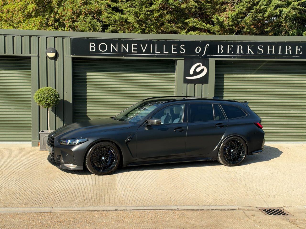BMW M3 view 5