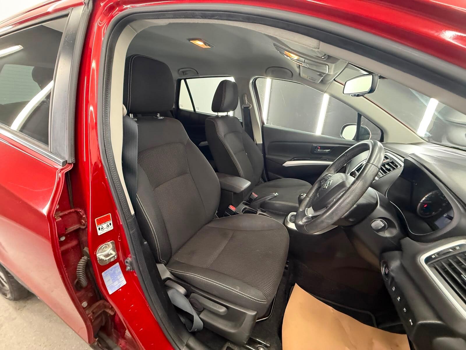 Suzuki SX4 S-Cross view 24