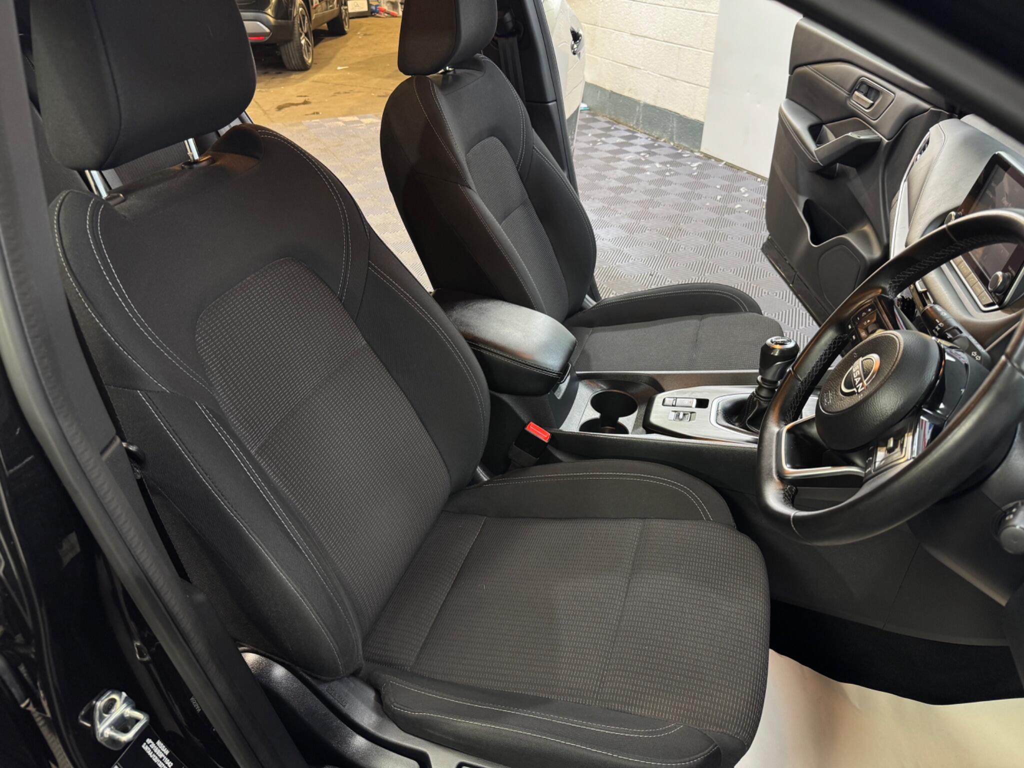 Nissan Qashqai view 21