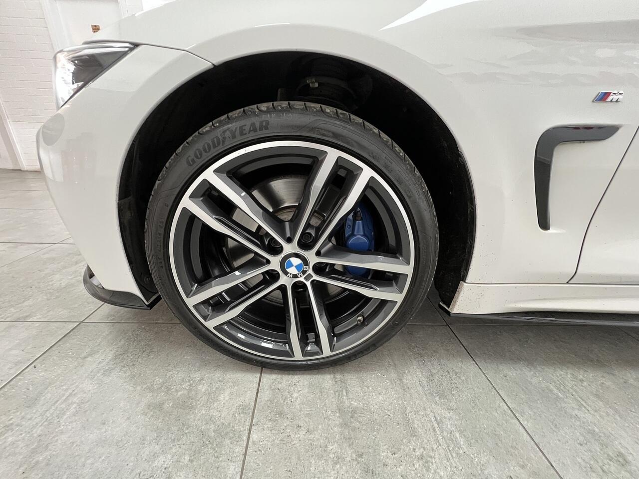 BMW 4 Series view 26