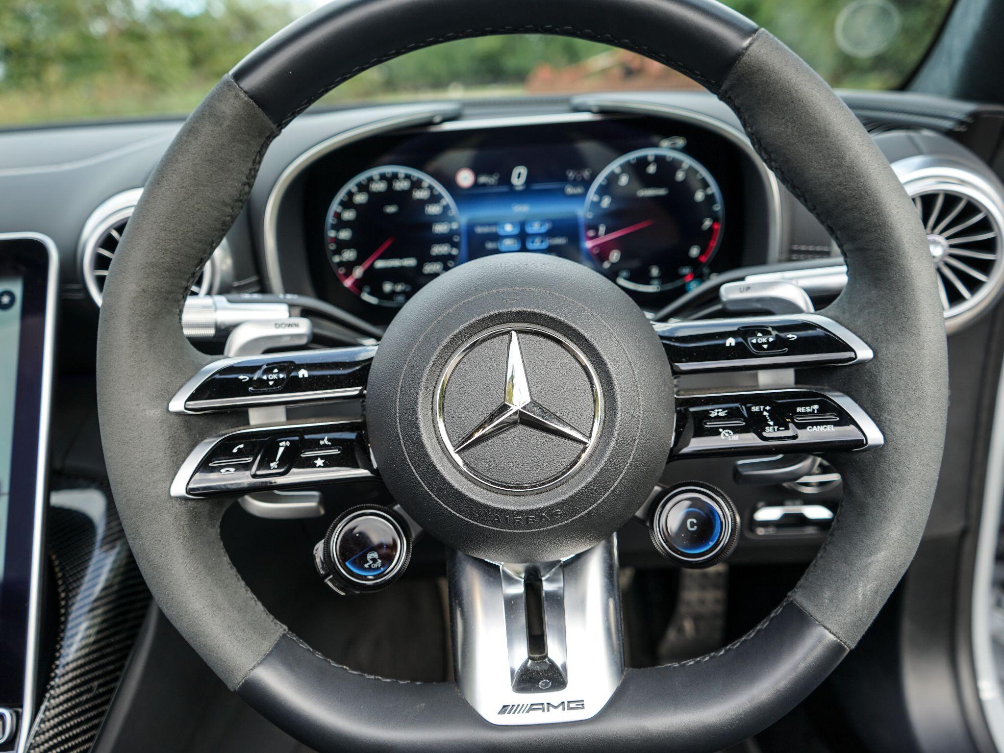 Mercedes-Benz SL view 7