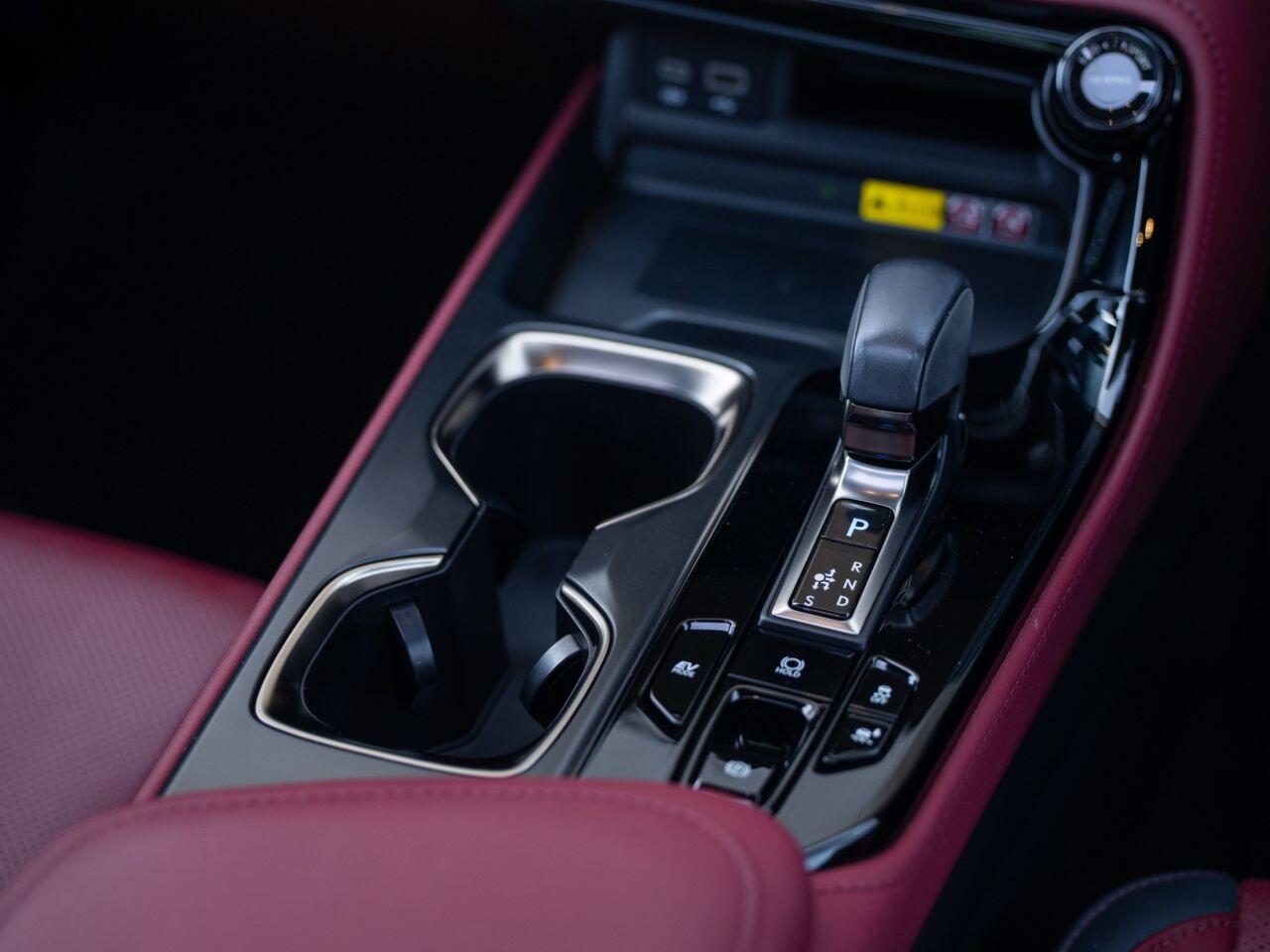 Lexus NX view 27