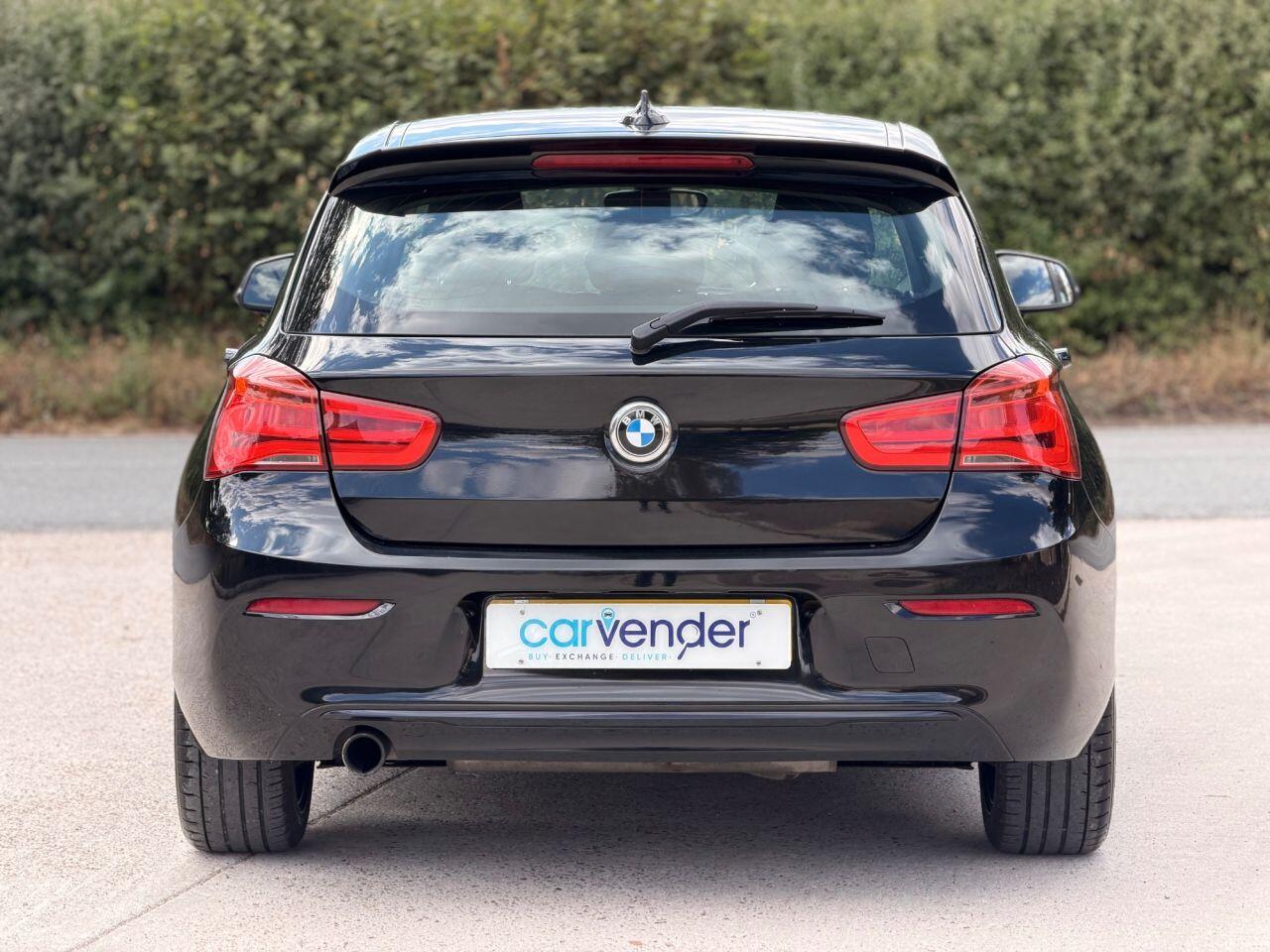 BMW 1 Series view 11