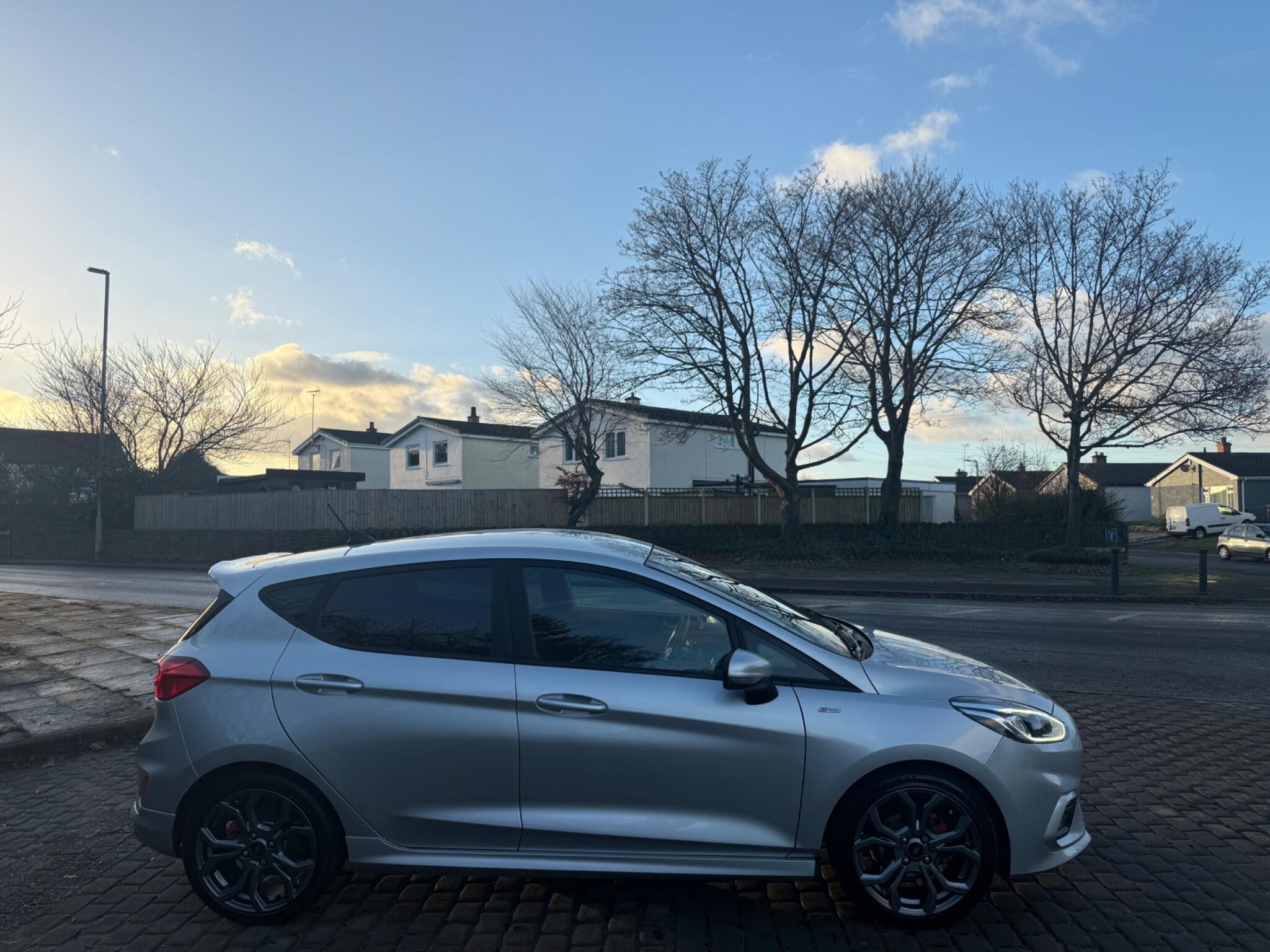2019 Ford Fiesta 1.0T EcoBoost ST-Line Euro 6 (s/s) 5dr • 47,858 miles image 9