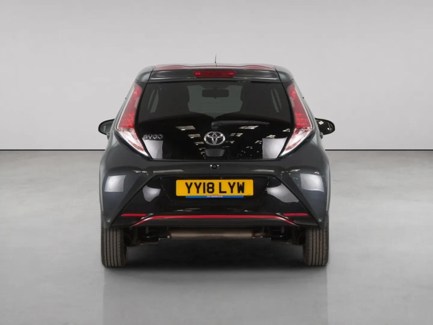 Toyota Aygo view 7