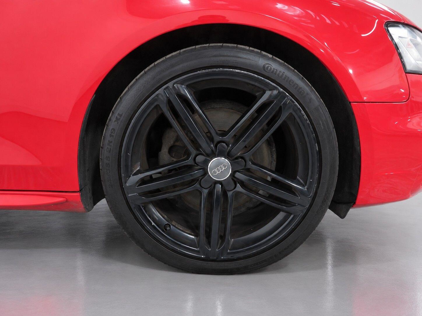 Audi A4 view 55