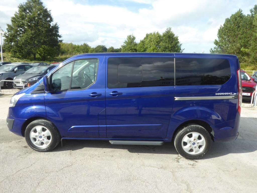 Ford Tourneo Custom view 6
