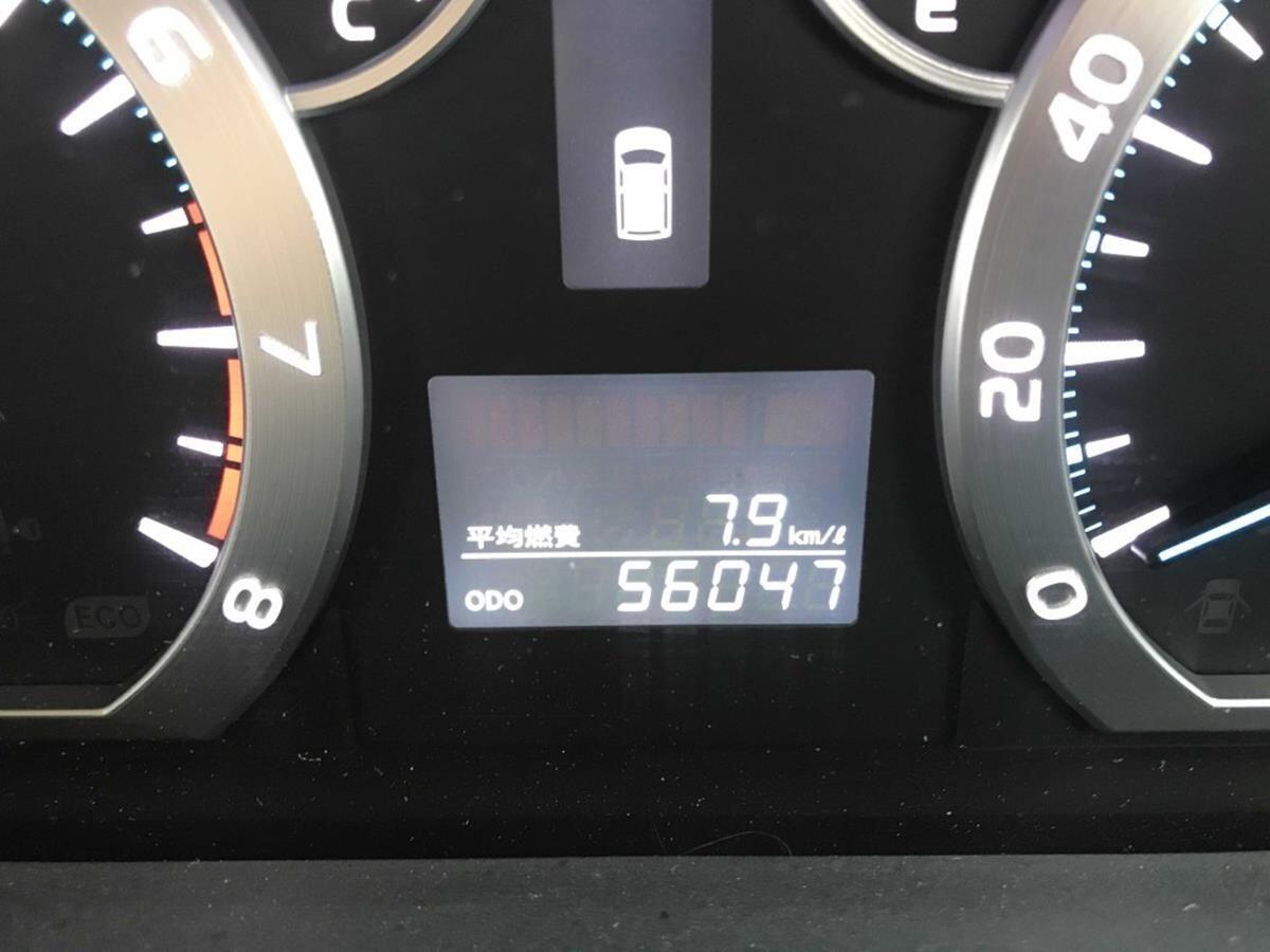 Toyota Alphard view 19