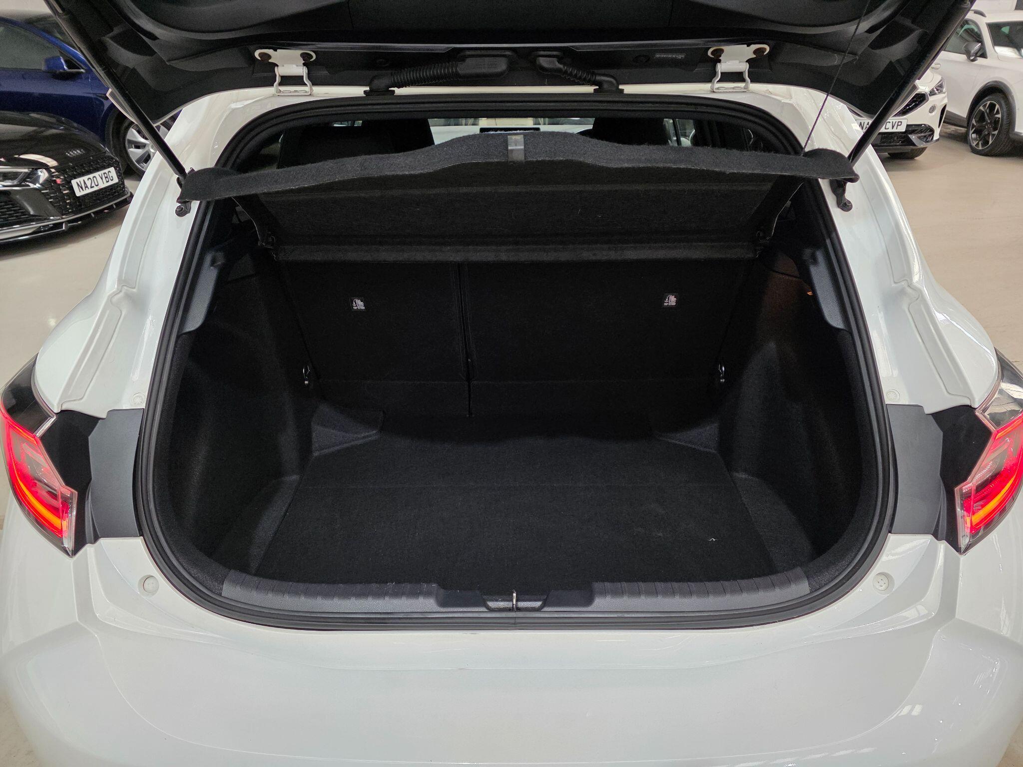 Toyota Corolla view 27