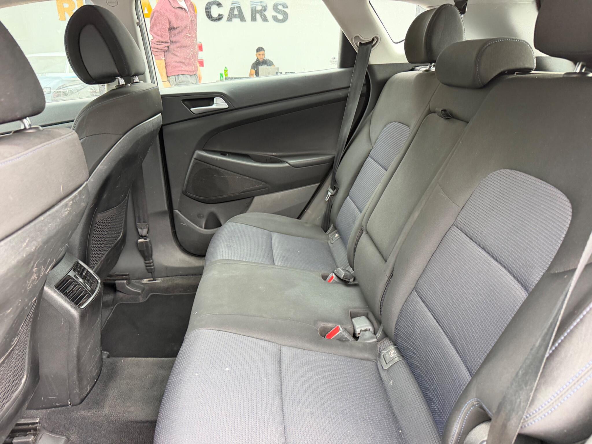 Hyundai Tucson view 18