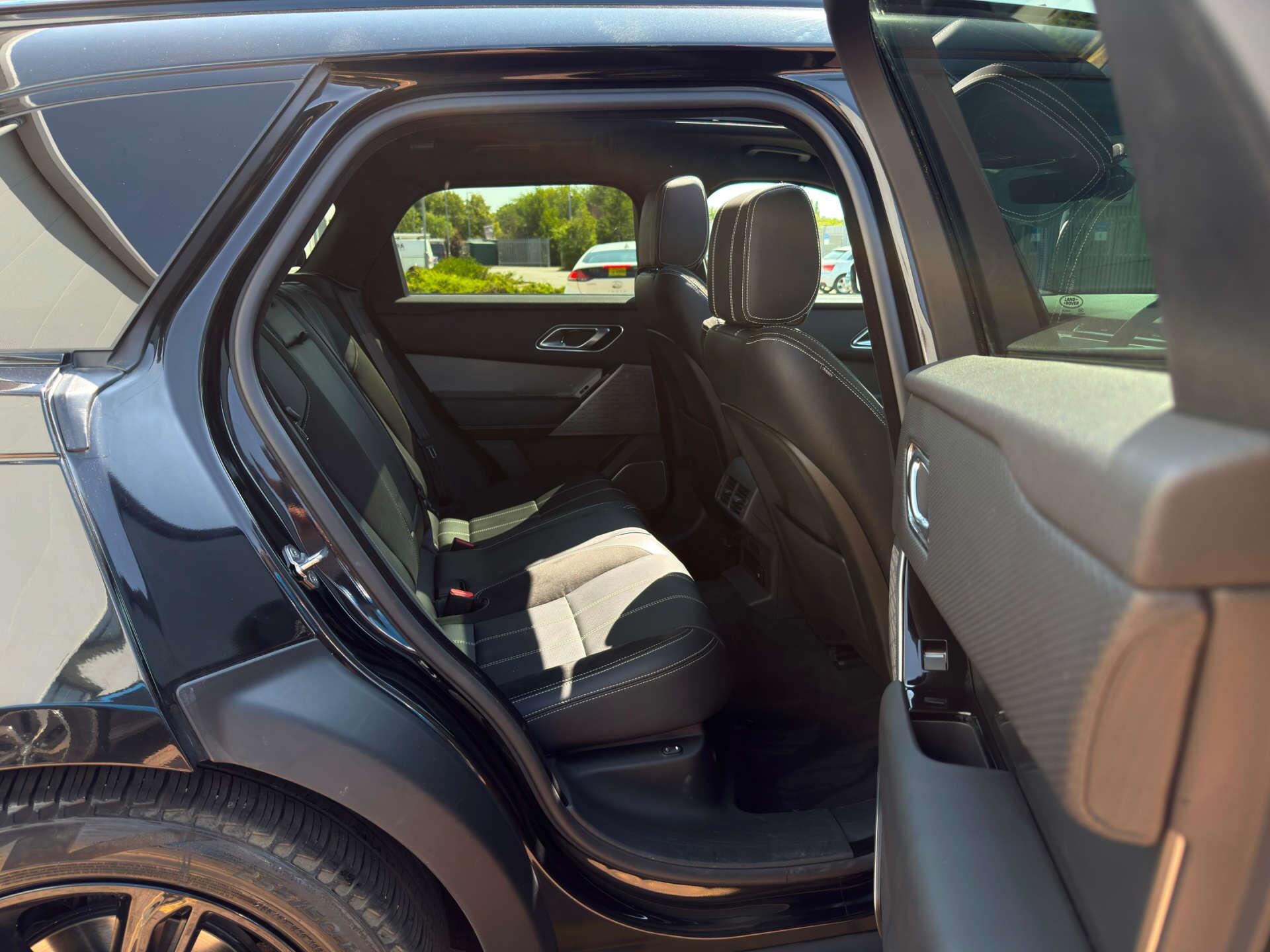 Land Rover Range Rover Velar view 29