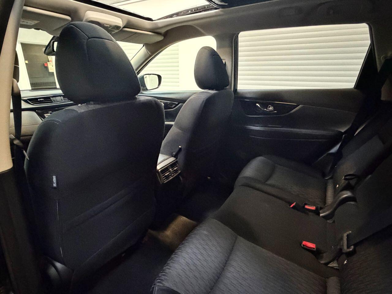 Nissan X-Trail view 23