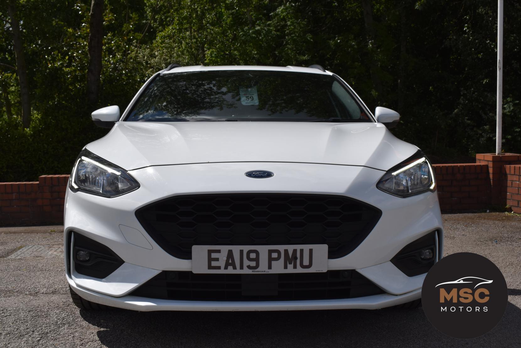 Ford Focus view 4