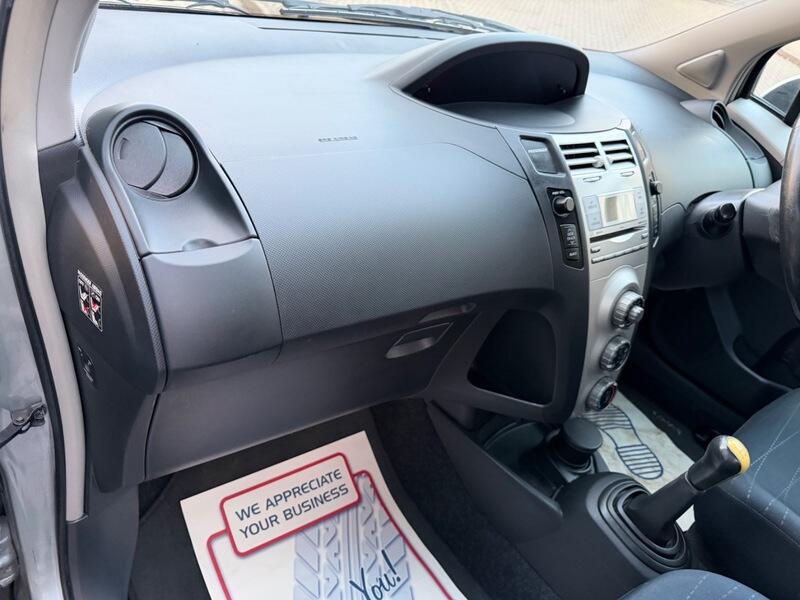 2007 Toyota Yaris image 31