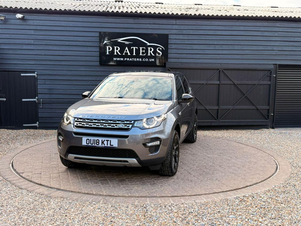 Land Rover Discovery Sport view 23