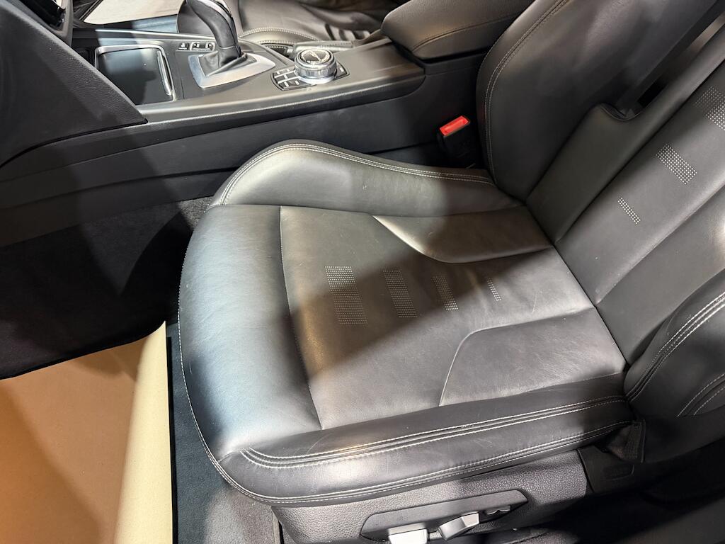 BMW 3 Series view 43