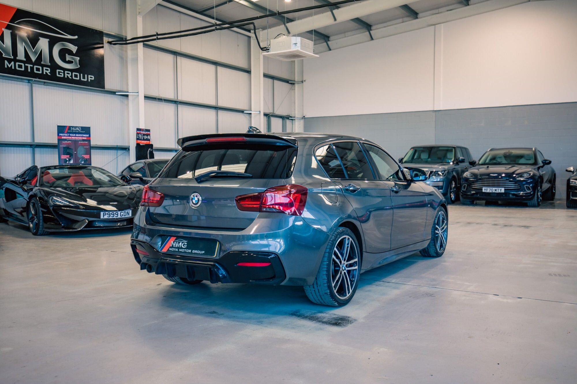BMW 1 Series view 28