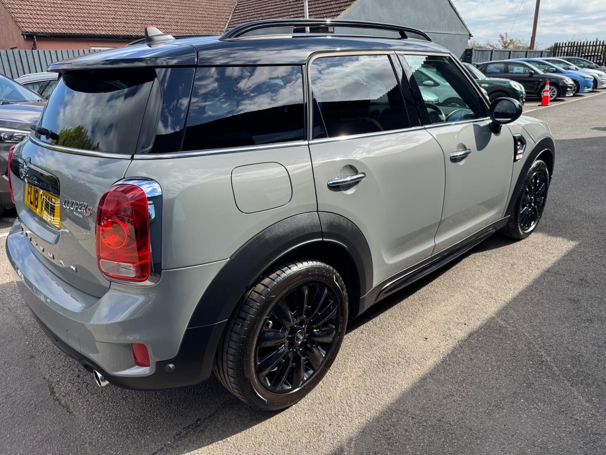 Mini Countryman view 14
