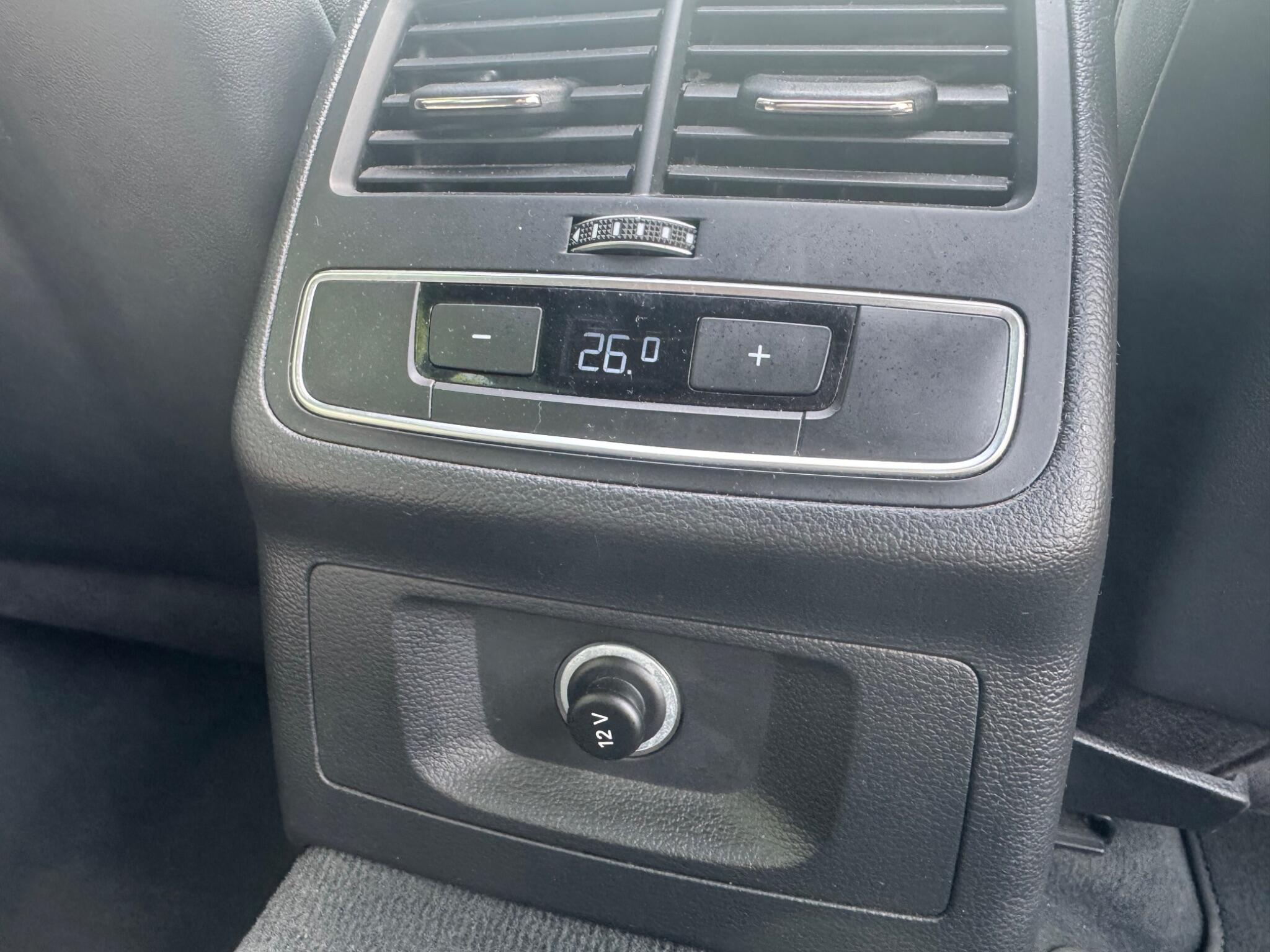 Audi A4 view 27