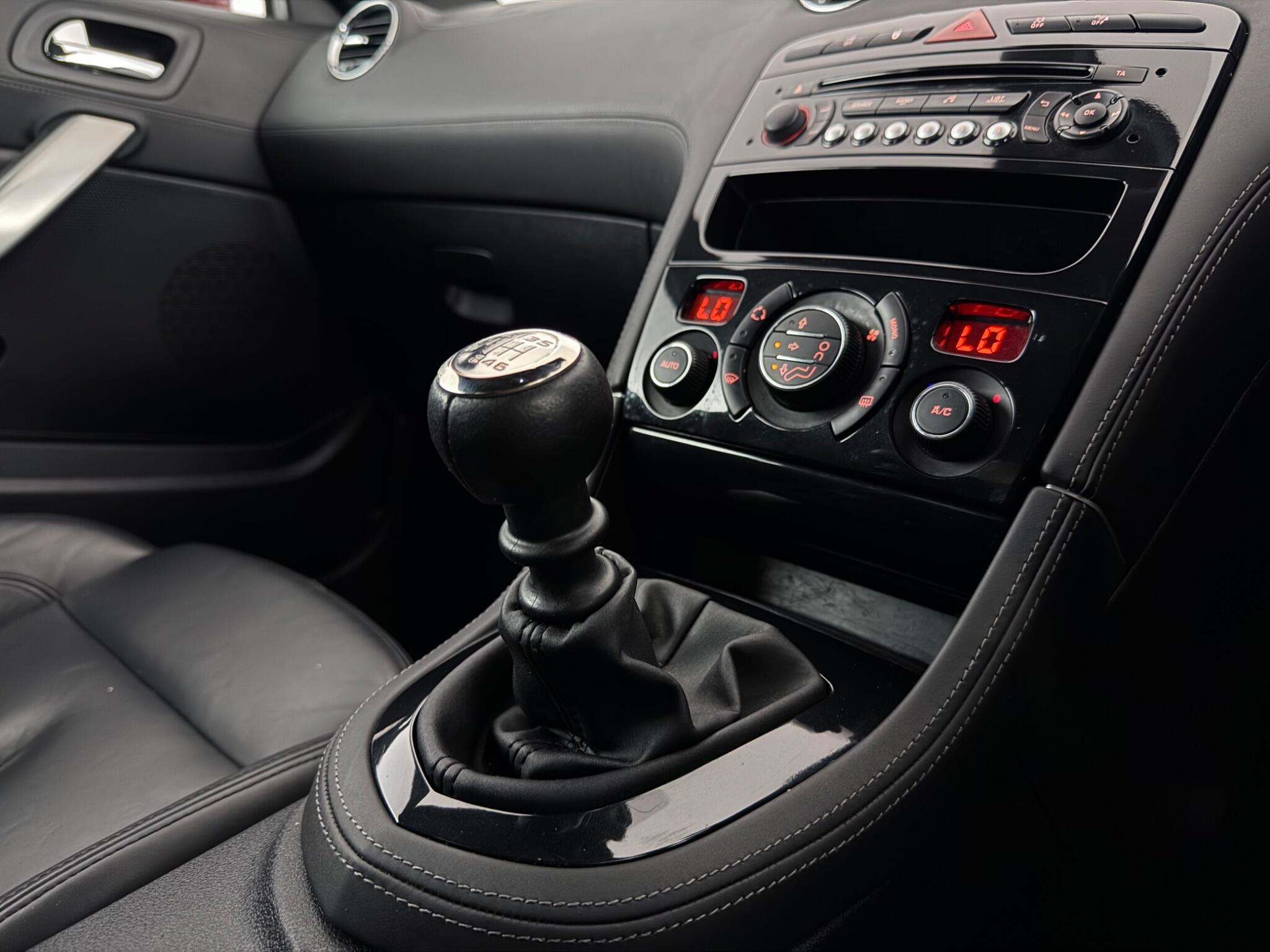 Peugeot RCZ view 20