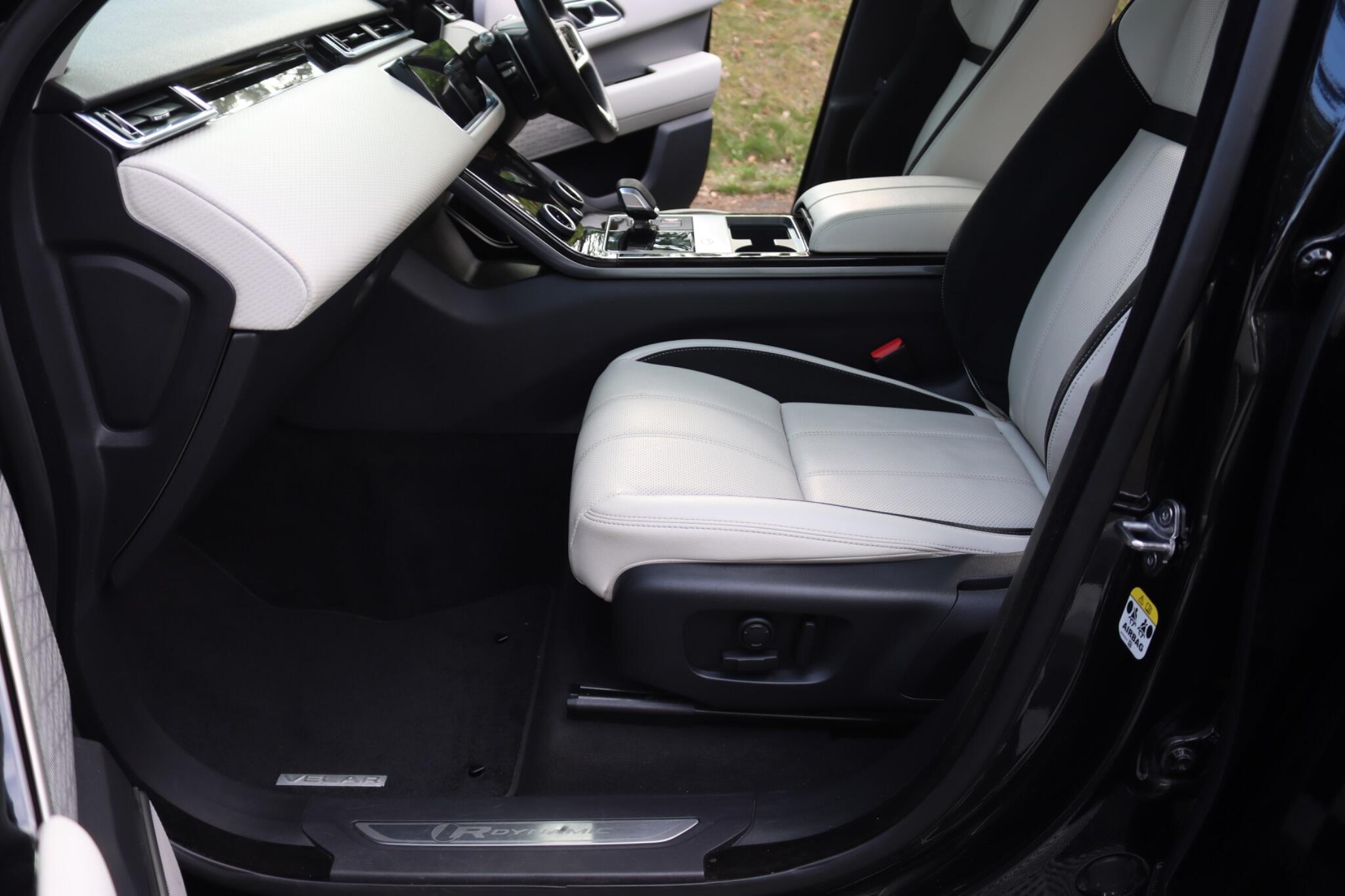 Land Rover Range Rover Velar view 7