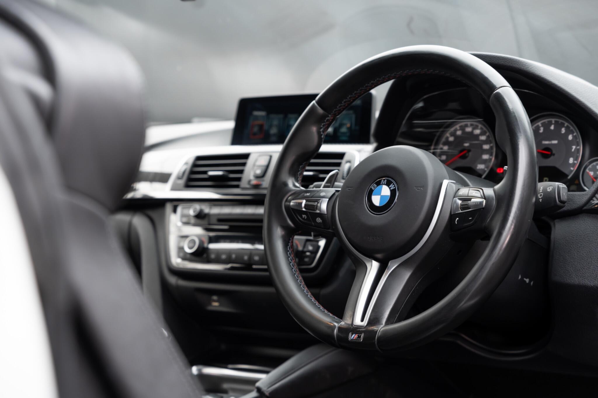 BMW M4 view 31