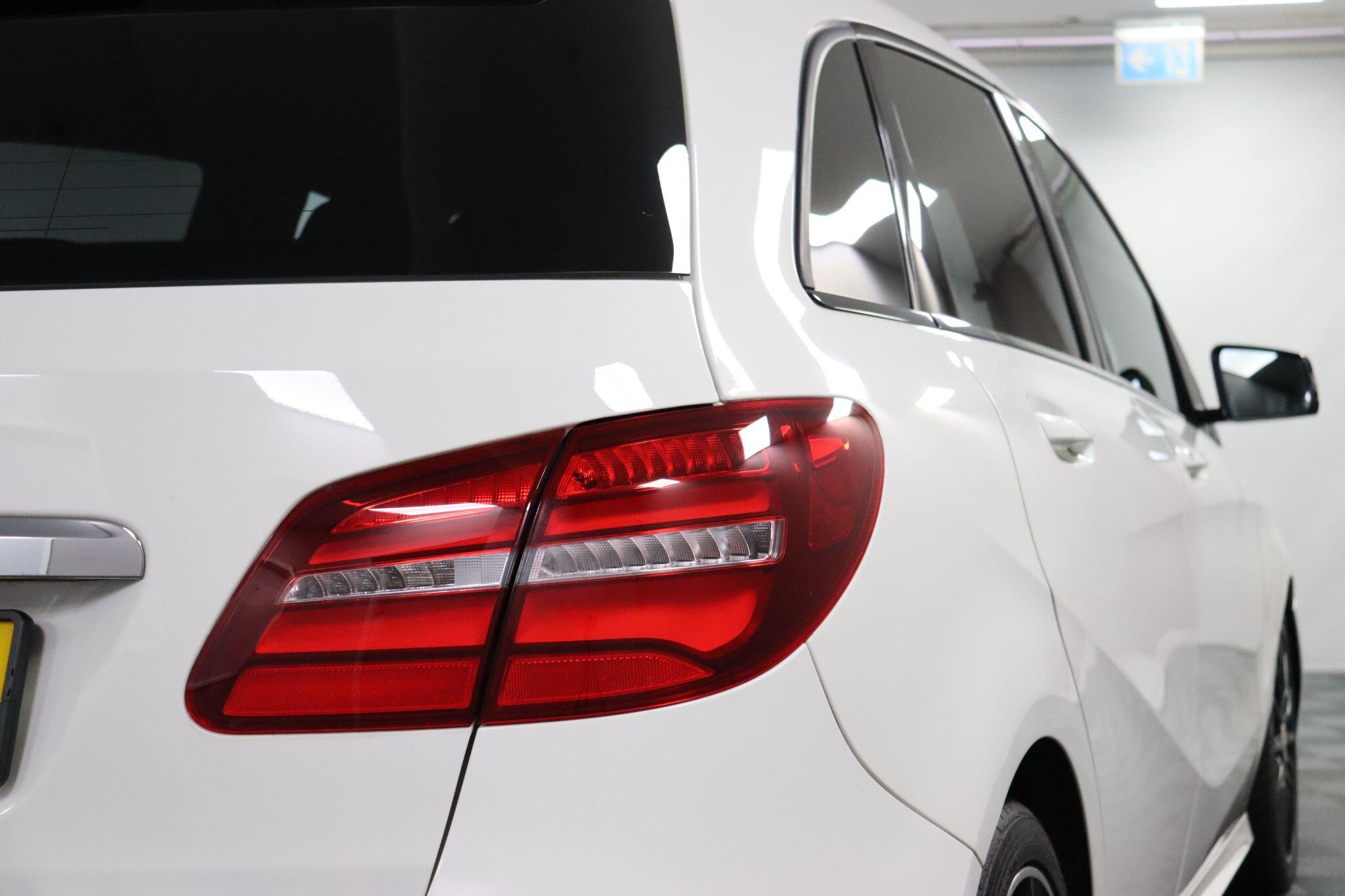 Mercedes-Benz B Class view 30
