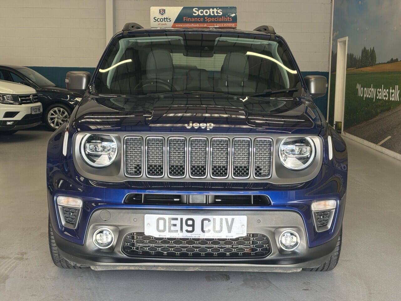 Jeep Renegade view 2