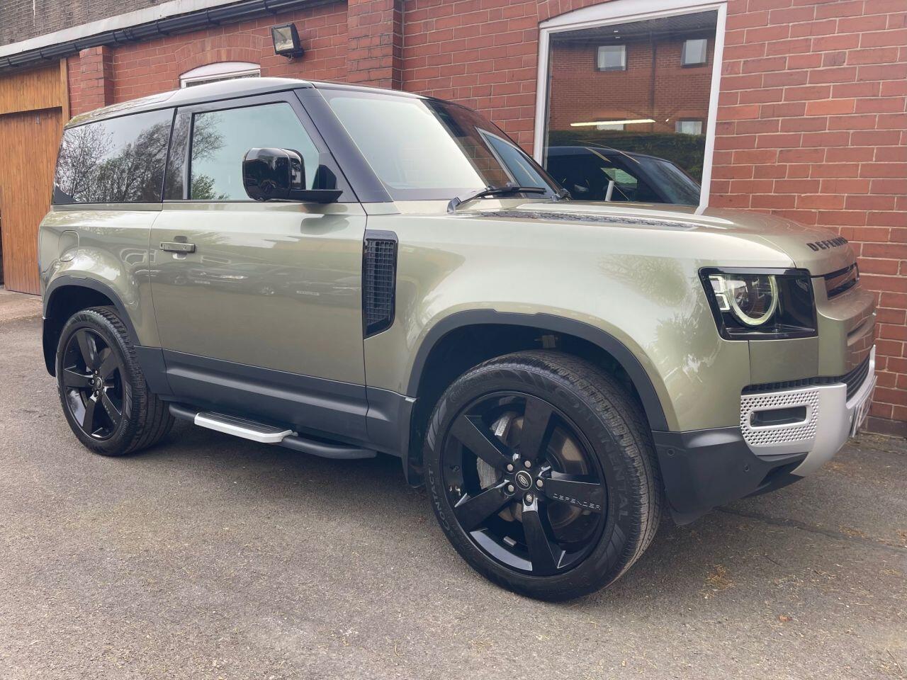 Land Rover Defender 90 main image