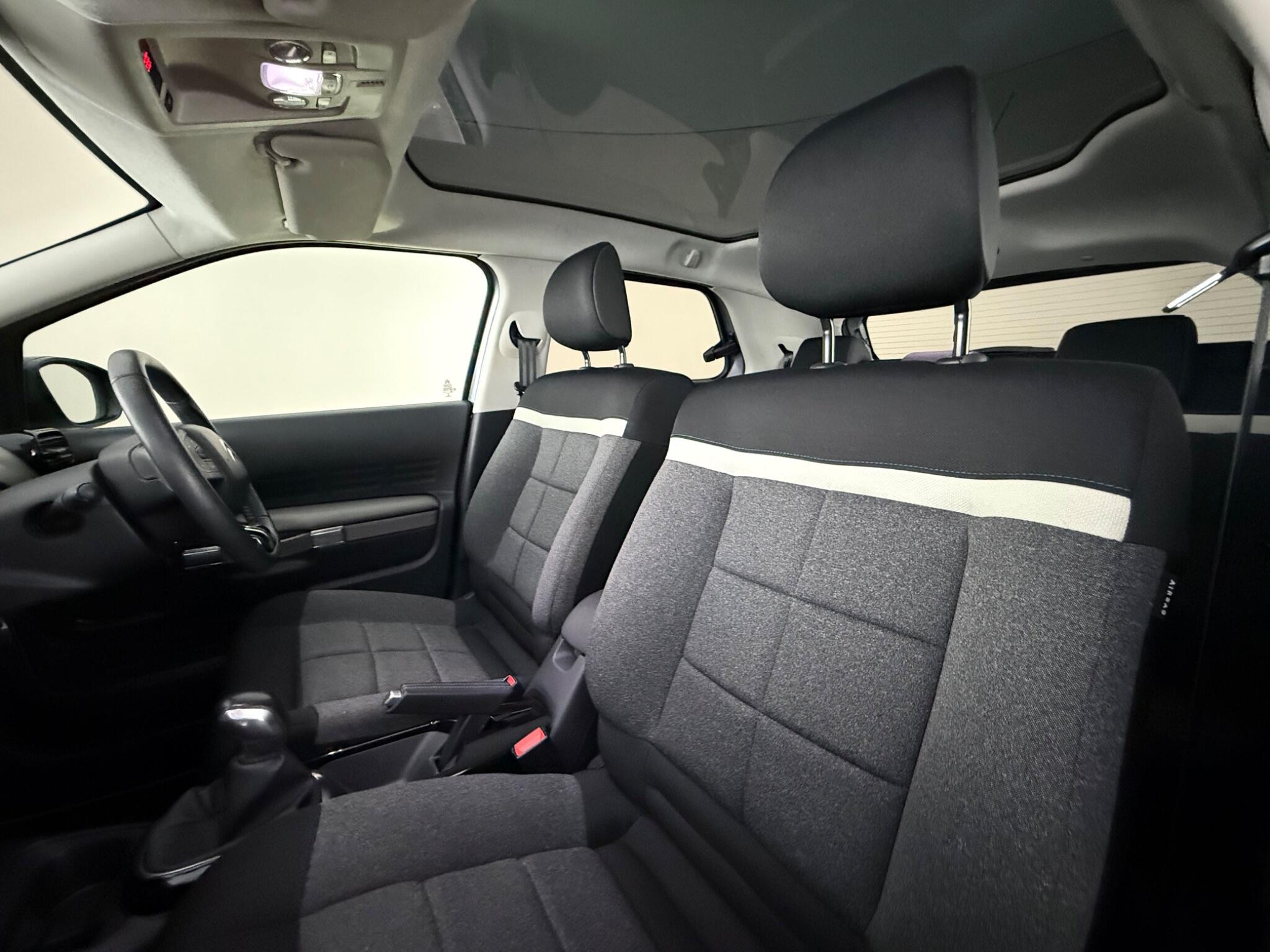 Citroen C4 Cactus view 14