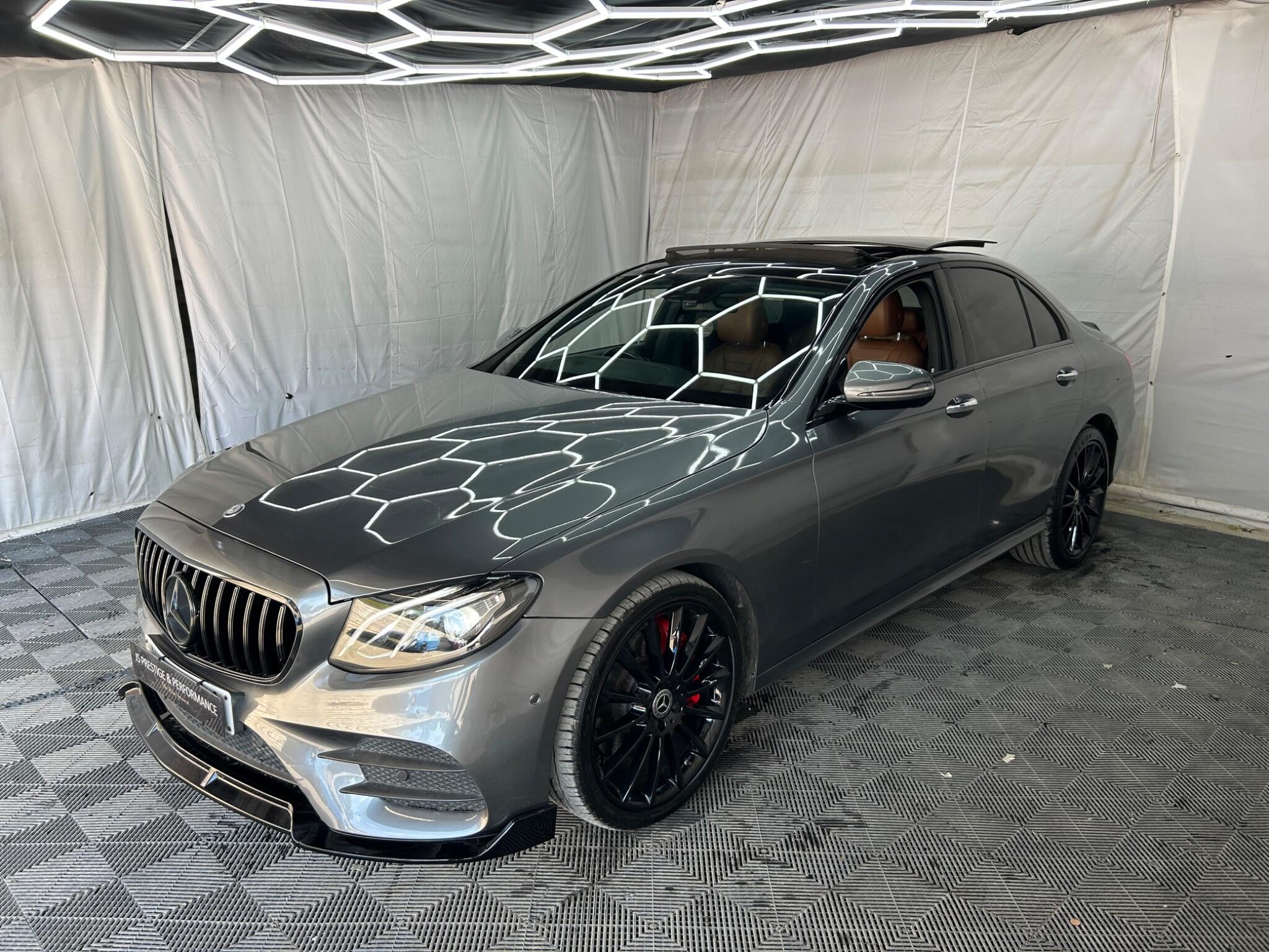 Mercedes-Benz E Class view 3