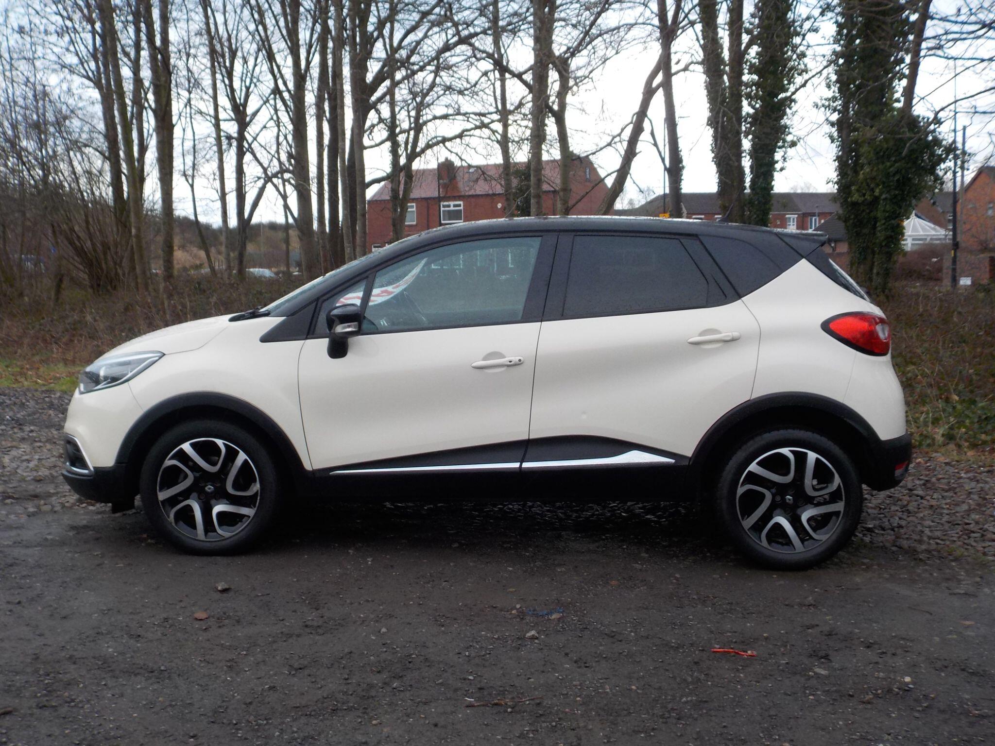 Renault Captur 1.5 dCi ENERGY Dynamique S Nav Euro 6 (s/s) 5dr