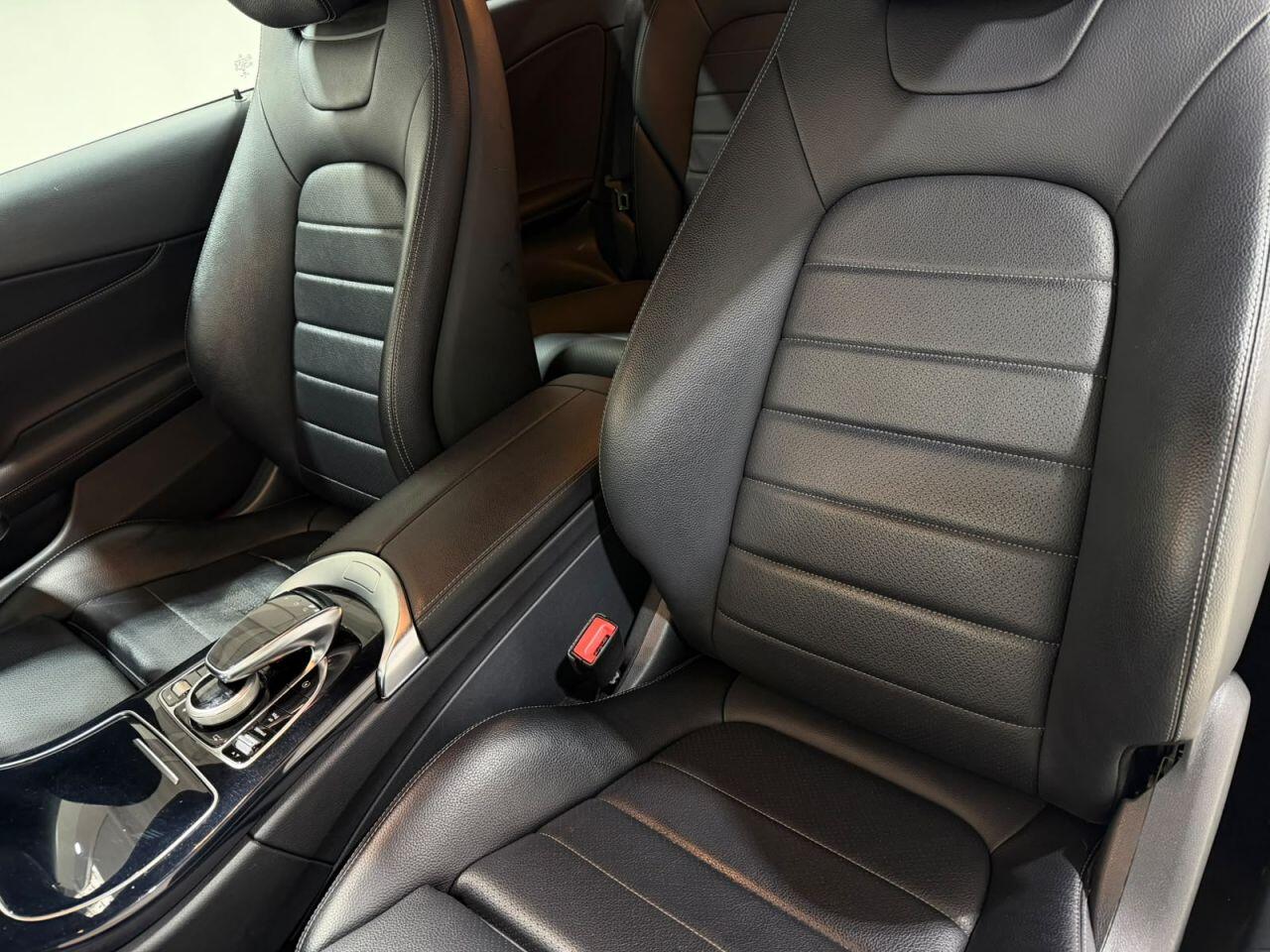 Mercedes-Benz C-Class view 15